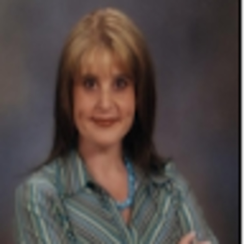 Meet your Posher, Leslie